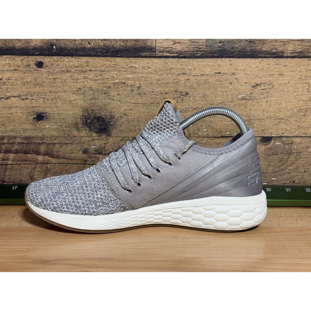 🔥New Balance Women's Size 7.5 Fresh Foam Cruz  V2 Shoes Gray Running Sneakers - Picture 2 of 11